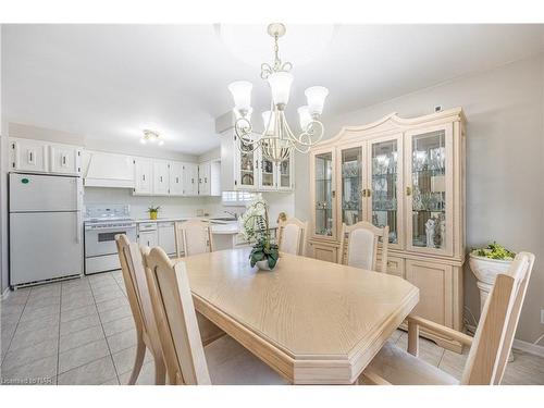 46 Bendingroad Crescent, St. Catharines, ON - Indoor Photo Showing Dining Room