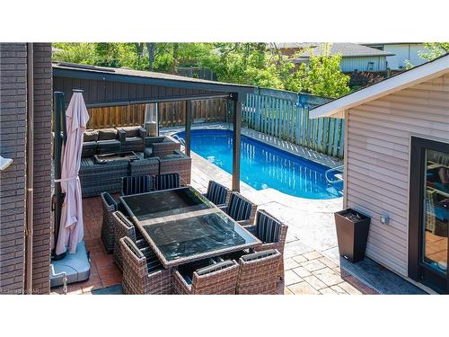 46 Bendingroad Crescent, St. Catharines, ON - Outdoor With In Ground Pool With Exterior
