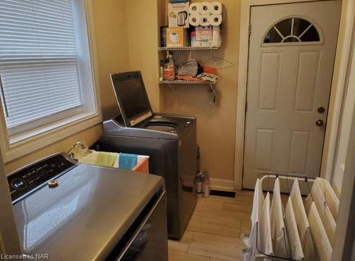 116 Idylewylde Street, Fort Erie, ON - Indoor Photo Showing Laundry Room