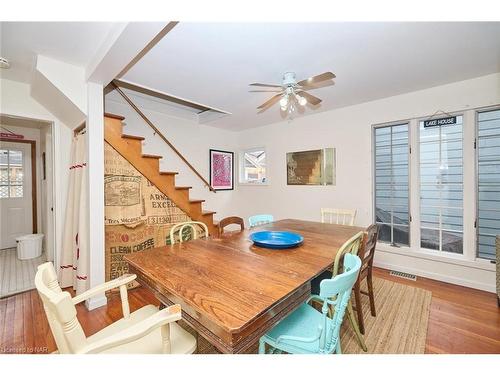 401 Maplewood Avenue, Crystal Beach, ON - Indoor Photo Showing Dining Room