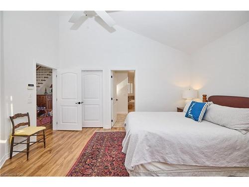3461 North Shore Drive, Ridgeway, ON - Indoor Photo Showing Bedroom