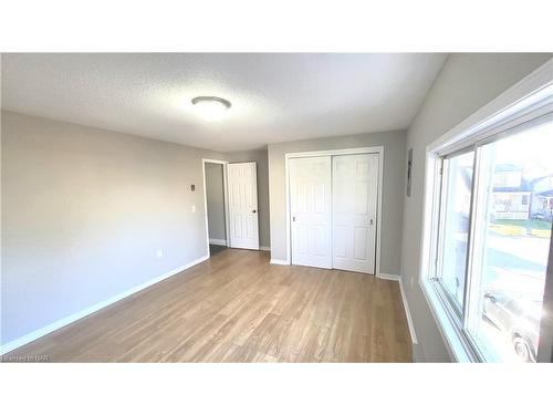 3-402 Fares Street, Port Colborne, ON - Indoor Photo Showing Other Room