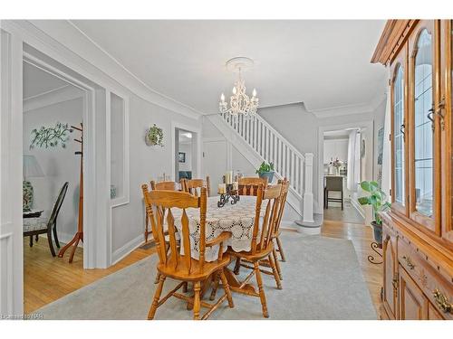 45 Ivy Avenue, St. Catharines, ON - Indoor Photo Showing Dining Room