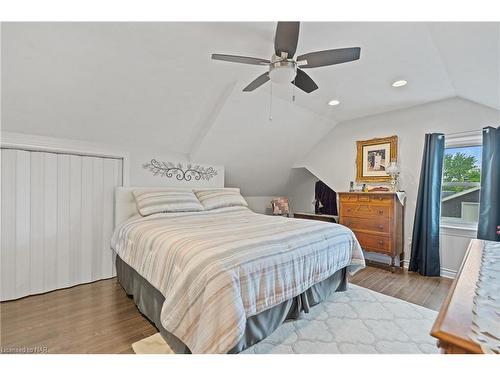 45 Ivy Avenue, St. Catharines, ON - Indoor Photo Showing Bedroom