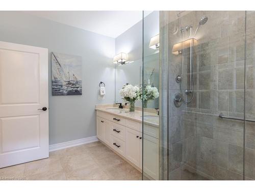 36 Sunrise Court, Ridgeway, ON - Indoor Photo Showing Bathroom