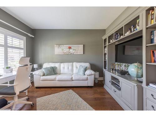 36 Sunrise Court, Ridgeway, ON - Indoor Photo Showing Laundry Room