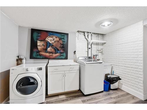 3393 Grove Avenue, Ridgeway, ON - Indoor Photo Showing Laundry Room