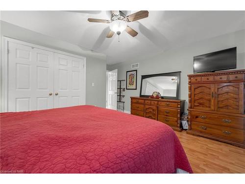 394 St George Street, Welland, ON - Indoor Photo Showing Bedroom