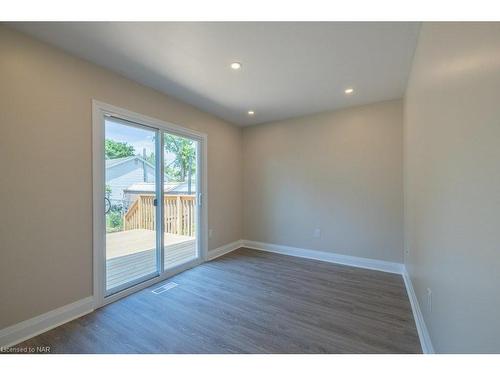 13A Elmwood Avenue, St. Catharines, ON - Indoor Photo Showing Other Room