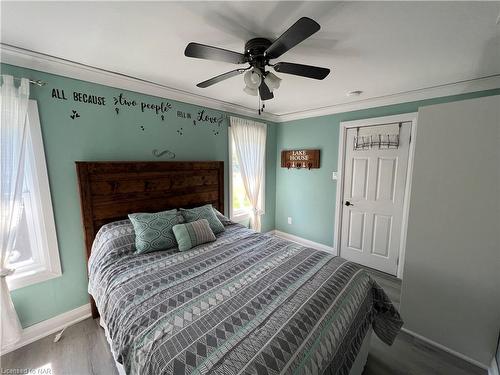 11168 Churchill Avenue, Wainfleet, ON - Indoor Photo Showing Bedroom