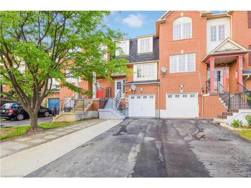 125 Dunlop Court, Brampton, ON - Outdoor With Facade