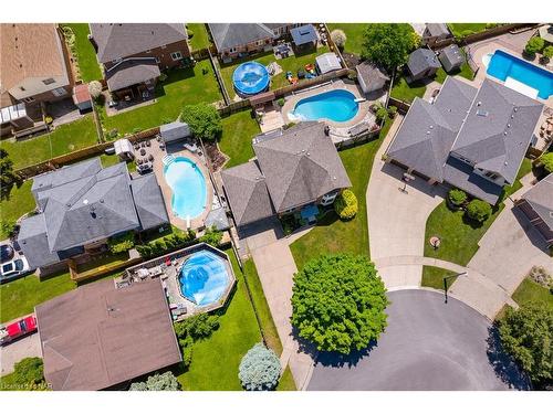 11 Alyson Court, Welland, ON - Outdoor With In Ground Pool With View