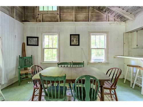 212 Holloway Bay Road S, Port Colborne, ON - Indoor Photo Showing Dining Room