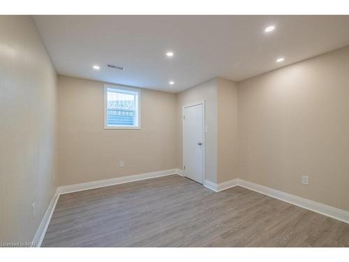 13A Elmwood Avenue, St. Catharines, ON - Indoor Photo Showing Other Room