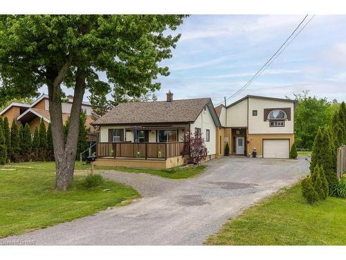 40 Kingsway, Welland, ON - Outdoor With Deck Patio Veranda With Facade