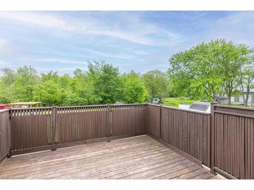 40 Kingsway, Welland, ON - Outdoor