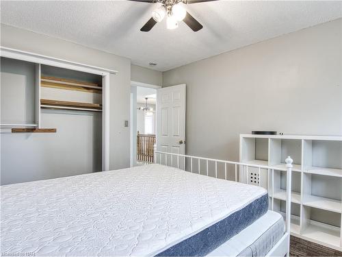 33 The Meadows Street, St. Catharines, ON - Indoor Photo Showing Bedroom