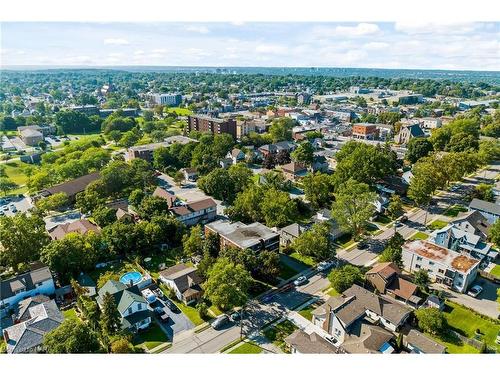 41 Carleton Street S, Thorold, ON - Outdoor With View