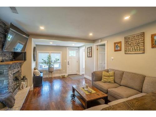 228 Ridgeway Road, Crystal Beach, ON - Indoor Photo Showing Living Room With Fireplace