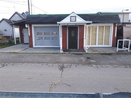 81 Jarvis Street, Fort Erie, ON 