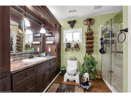 8 Hoover Point Lane, Selkirk, ON - Indoor Photo Showing Bathroom