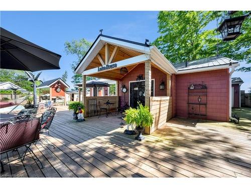 8 Hoover Point Lane, Selkirk, ON - Outdoor With Deck Patio Veranda