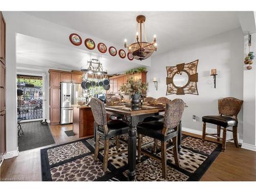 8 Hoover Point Lane, Selkirk, ON - Indoor Photo Showing Dining Room