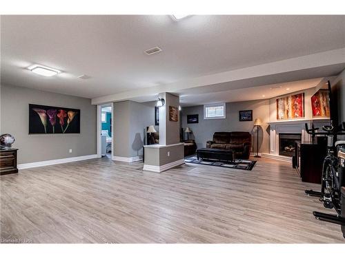 356 Creekside Drive, Welland, ON - Indoor