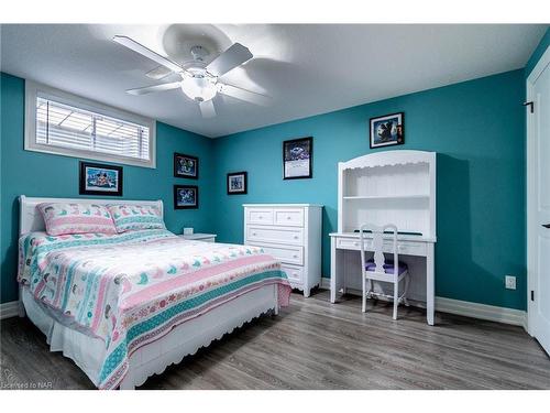 356 Creekside Drive, Welland, ON - Indoor Photo Showing Bedroom