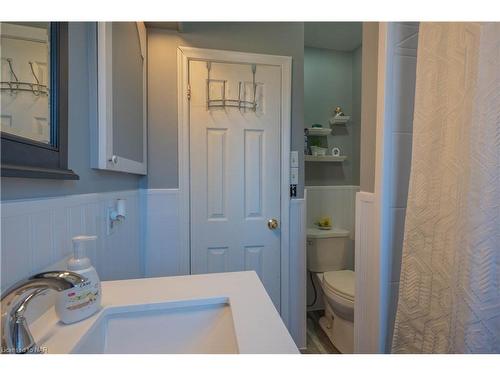 1291 Niagara Parkway, Fort Erie, ON - Indoor Photo Showing Bathroom
