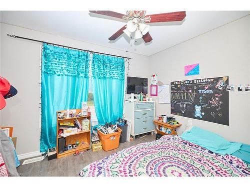 28 Merritt Street, St. Catharines, ON - Indoor Photo Showing Bedroom