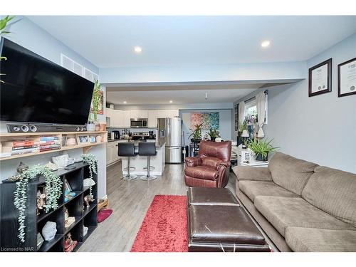 28 Merritt Street, St. Catharines, ON - Indoor Photo Showing Living Room