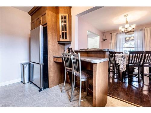 79 Glen Park Road, St. Catharines, ON - Indoor Photo Showing Dining Room