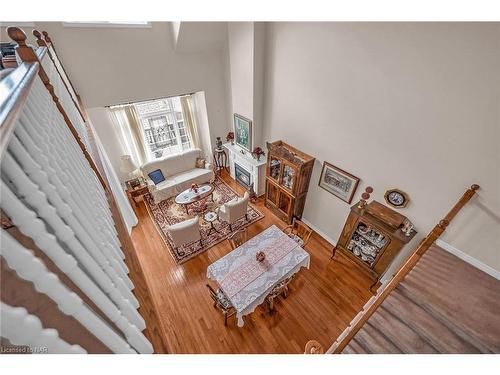 6309 Pinestone Road, Niagara Falls, ON - Indoor Photo Showing Other Room