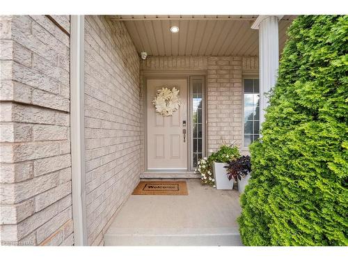 8535 Kelsey Crescent, Niagara Falls, ON - Outdoor With Exterior