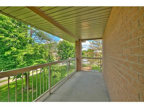 19-117 Willson Road, Welland, ON - Outdoor With Balcony With Exterior