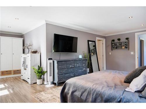 651 Cope Road, Welland, ON - Indoor Photo Showing Bedroom