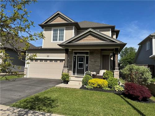 8 Moes Crescent, St. Catharines, ON - Outdoor With Facade