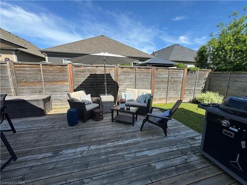 8 Moes Crescent, St. Catharines, ON - Outdoor With Deck Patio Veranda