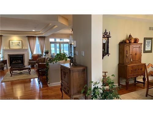 14 Adah Court, Welland, ON - Indoor With Fireplace