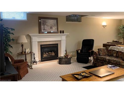 14 Adah Court, Welland, ON - Indoor Photo Showing Living Room With Fireplace