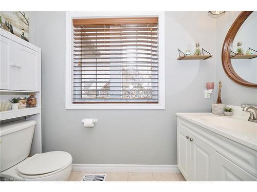 4-6263 Valley Way, Niagara Falls, ON - Indoor Photo Showing Bathroom