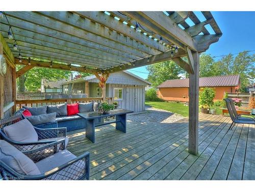 595 Daytona Drive, Fort Erie, ON - Outdoor With Deck Patio Veranda With Exterior