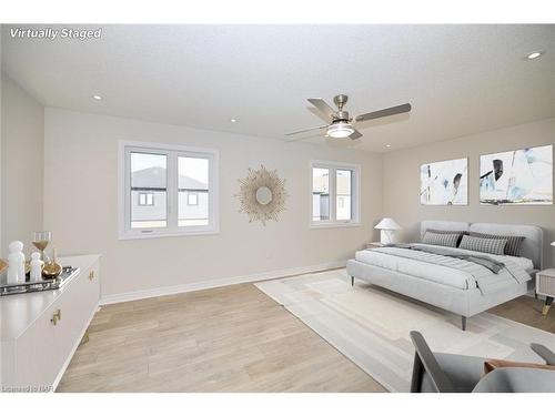 237 Shoreview Drive, Welland, ON - Indoor Photo Showing Bedroom