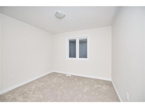 237 Shoreview Drive, Welland, ON - Indoor Photo Showing Other Room