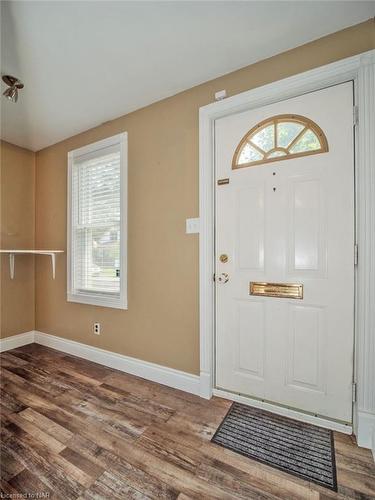 247 Russell Avenue, St. Catharines, ON - Indoor Photo Showing Other Room