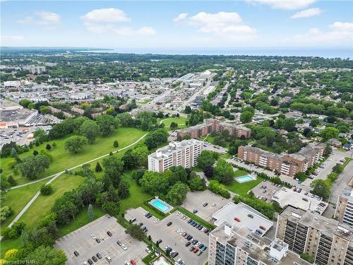 505-365 Geneva Street, St. Catharines, ON - Outdoor With View