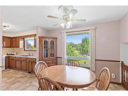 58 Wiltshire Boulevard, Welland, ON - Indoor Photo Showing Dining Room