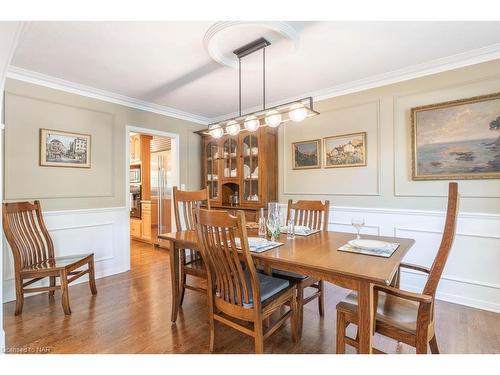 276 Mississagua Street, Niagara-On-The-Lake, ON - Indoor Photo Showing Dining Room