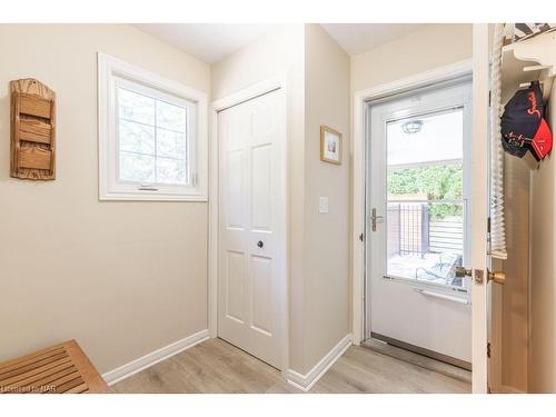 276 Mississagua Street, Niagara-On-The-Lake, ON - Indoor Photo Showing Other Room